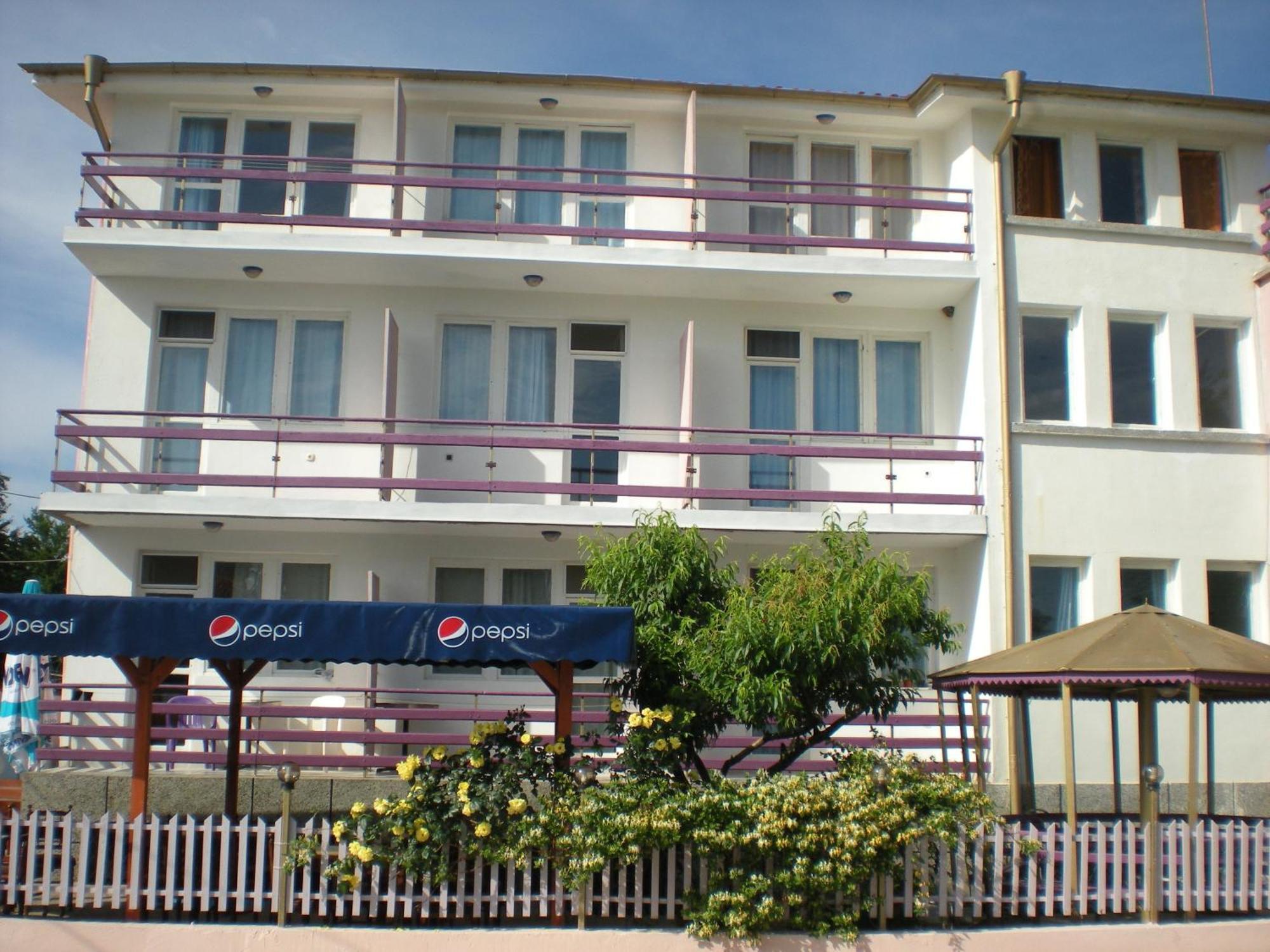 Hotel Strajica Лозенец Экстерьер фото