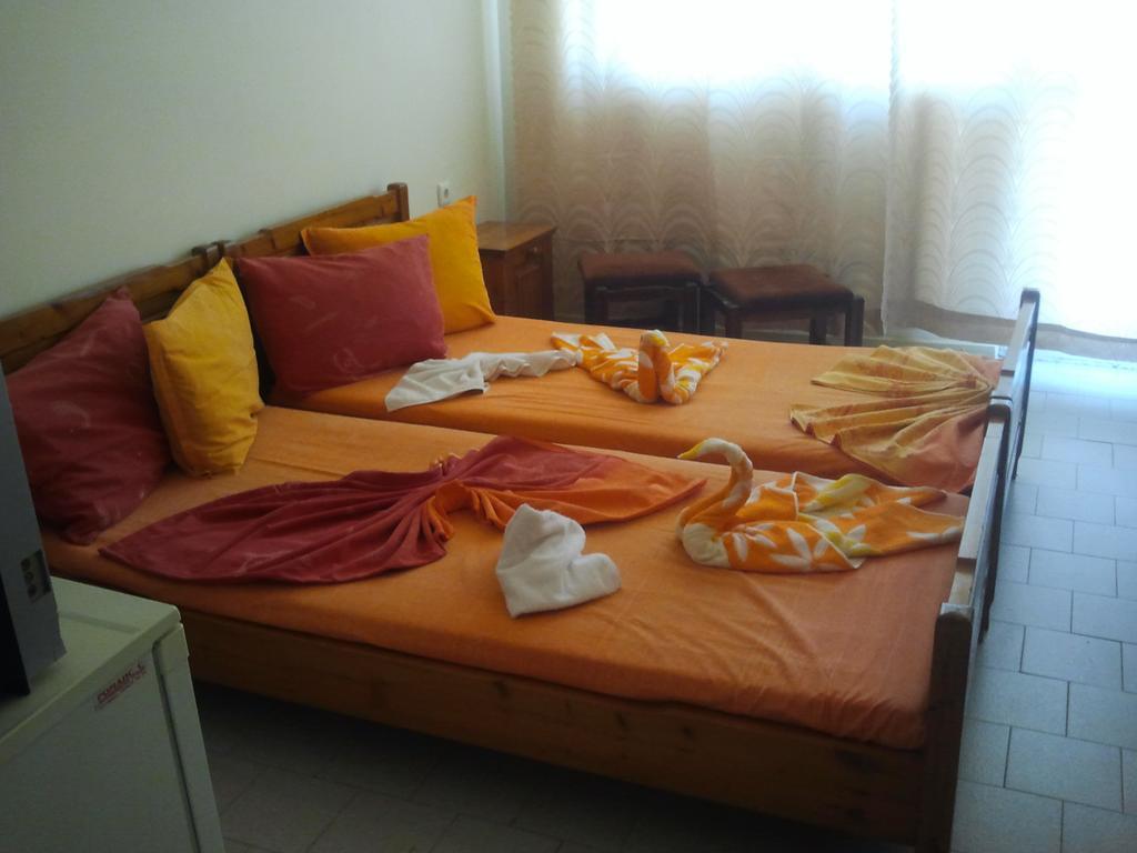 Hotel Strajica Лозенец Номер фото